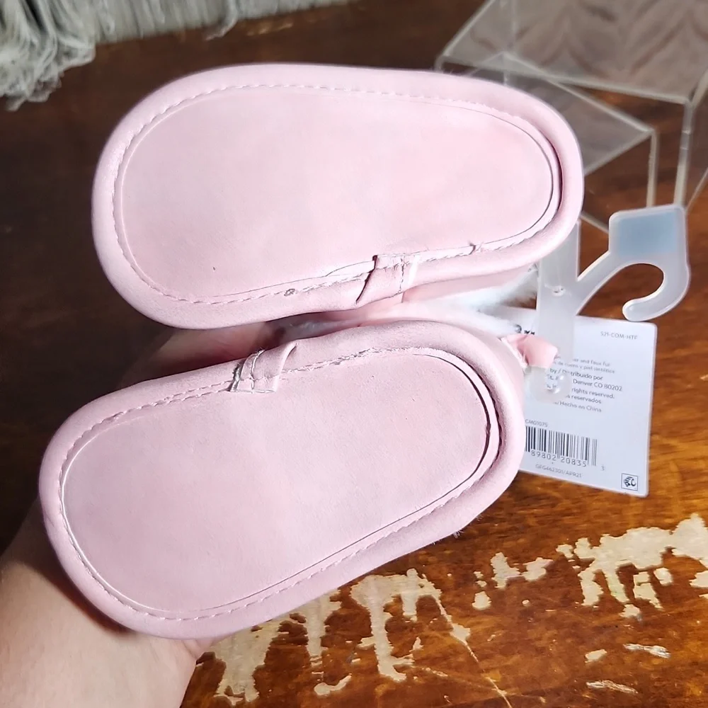 0-3M Child of Mine Carter's Pink Fuax Fur Boots
